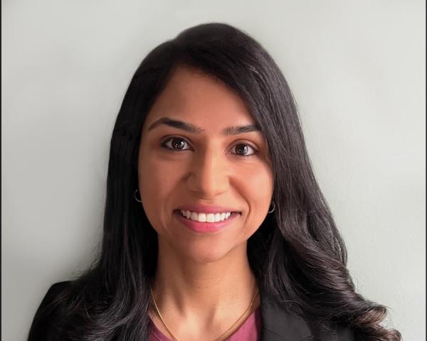 Anita Raman Headshot